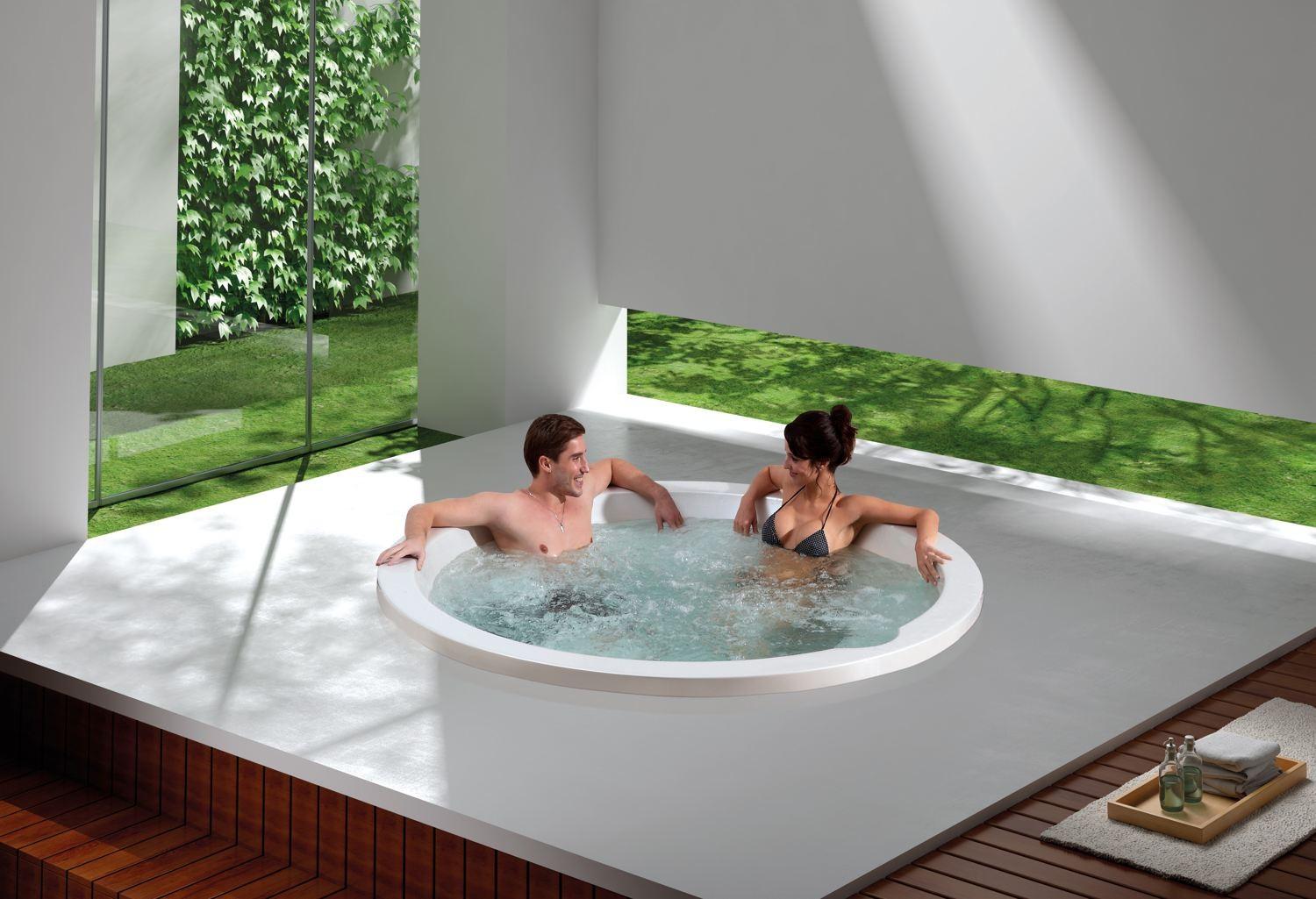 Spa jacuzzi extérieur Mirage