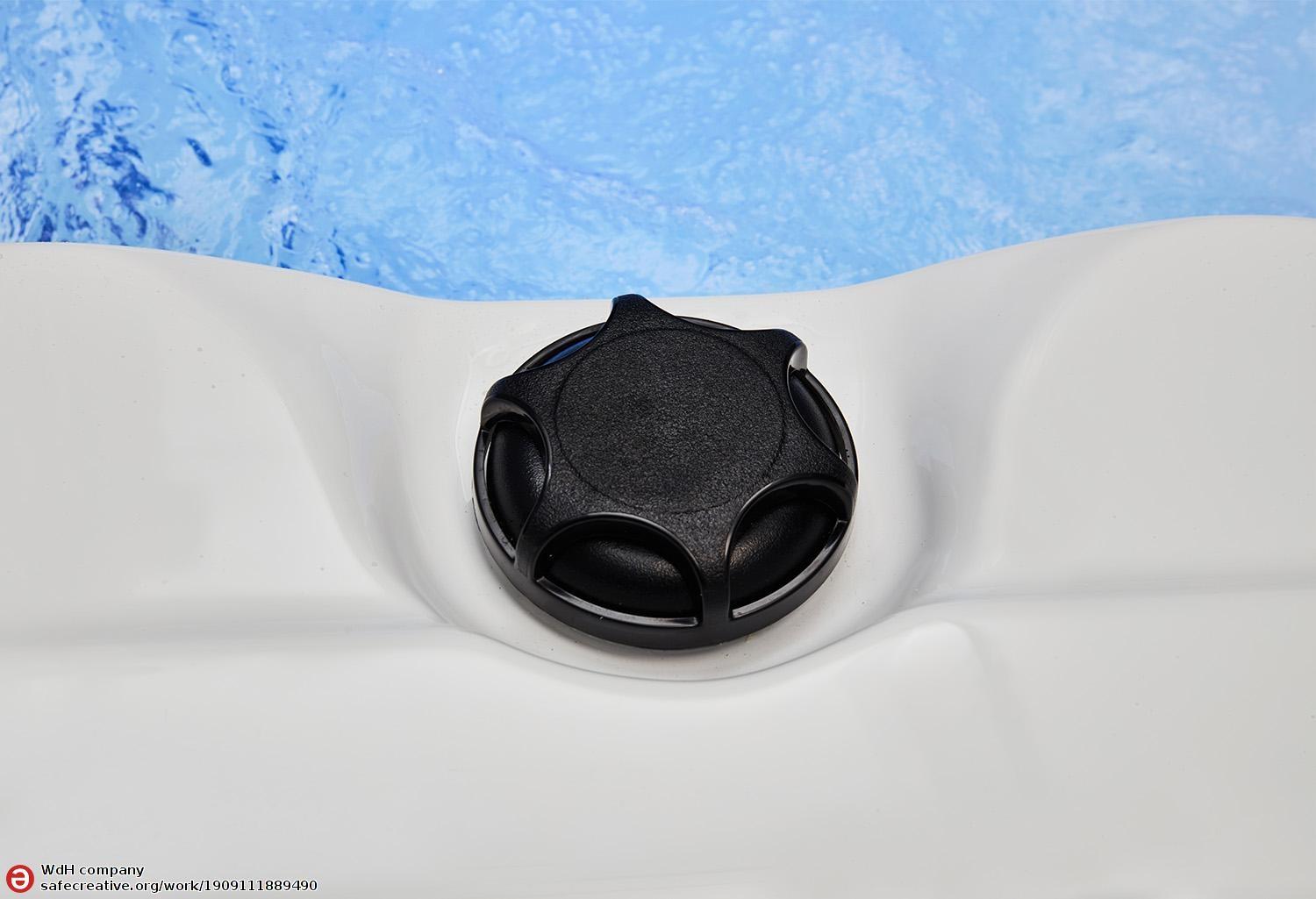 Spa jacuzzi extérieur Essence