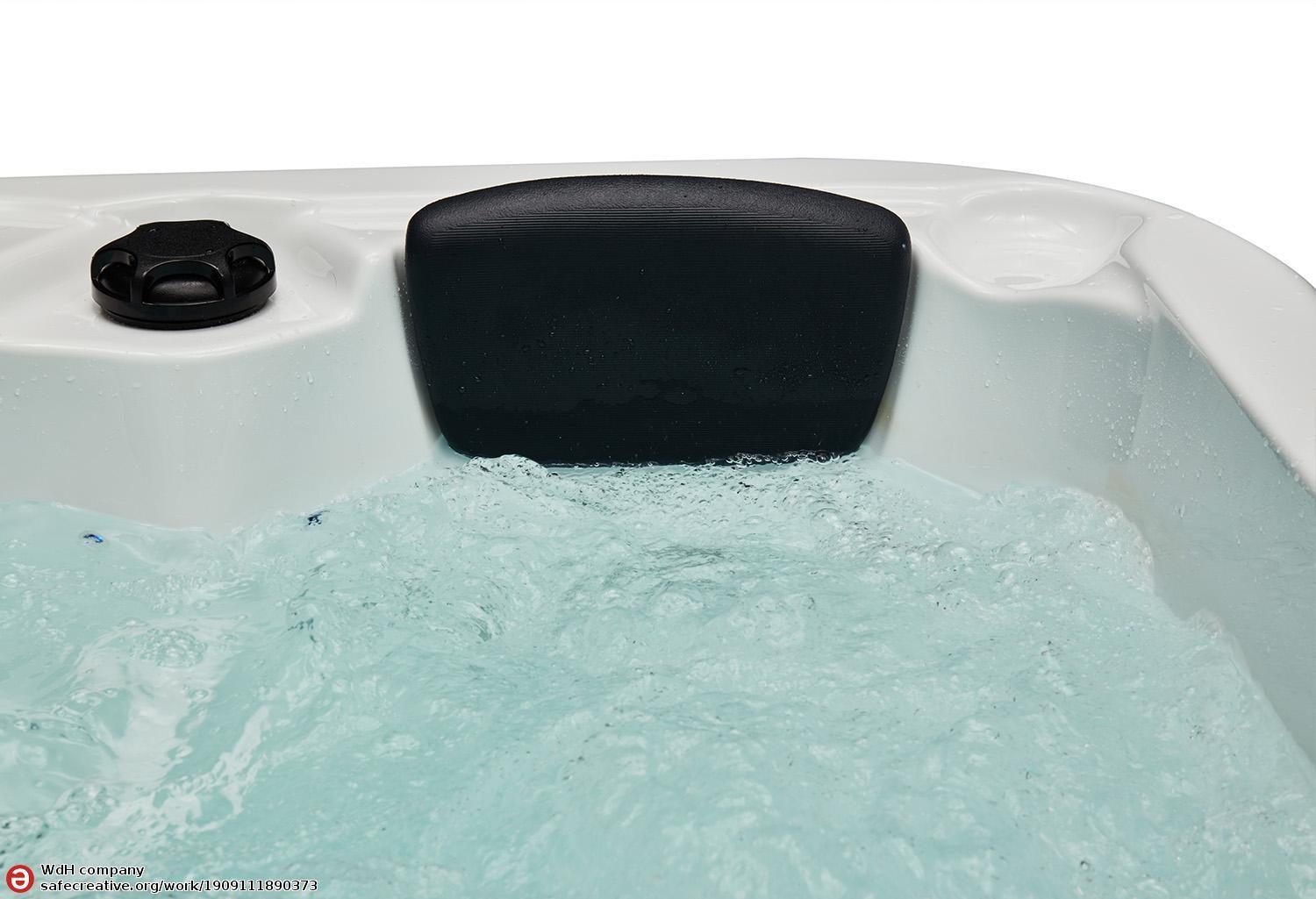 Spa jacuzzi extérieur Flora