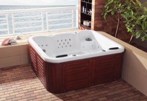 Les acryliques du spa jacuzzi extérieur