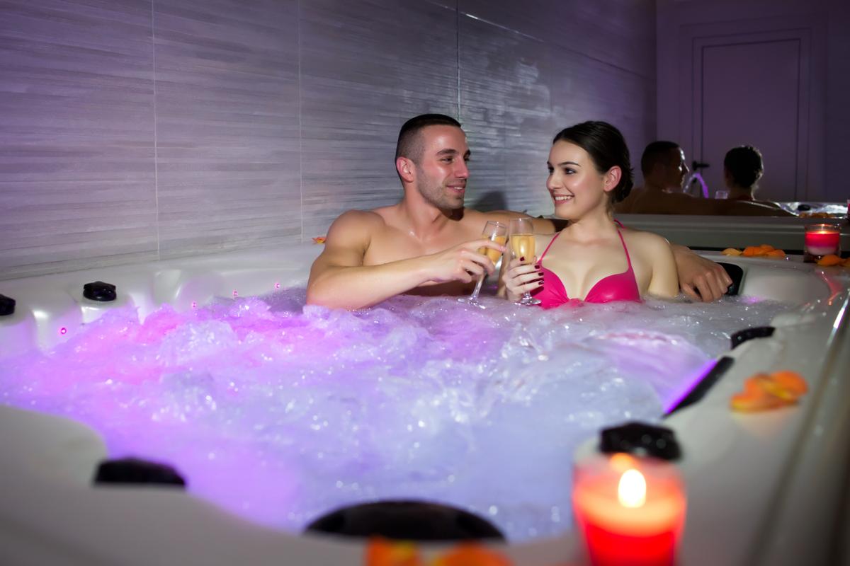 Raisons pour lesquelles vous devriez avoir votre propre baignoire jacuzzi