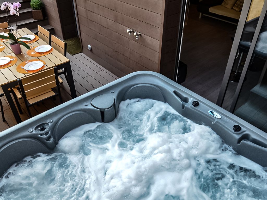 Jacuzzi : Est-il temps d'en avoir un pour moi ?