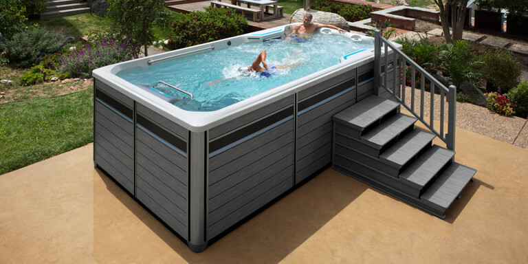 Piscine avec hydromassage, une combinaison d'avantages